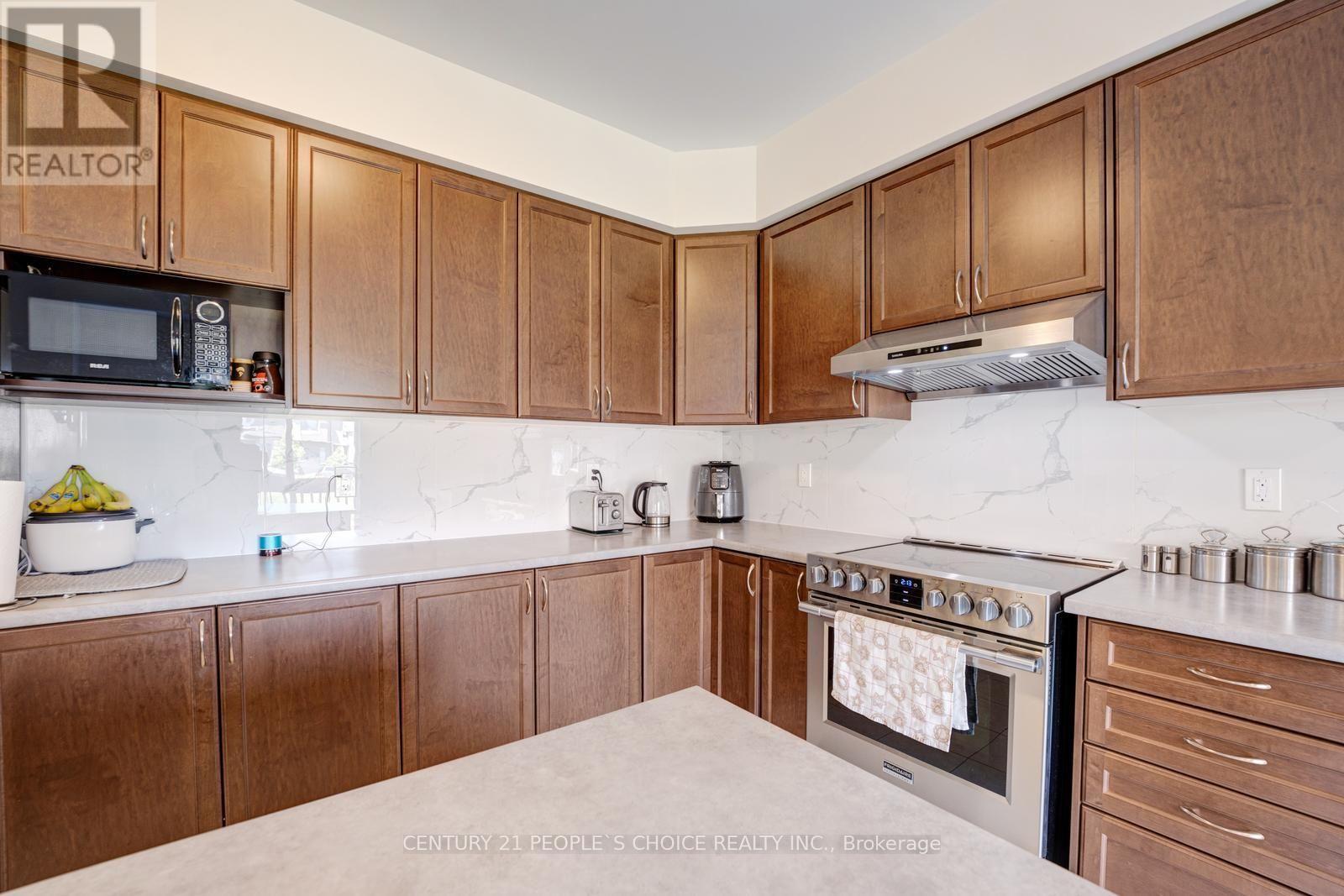 8 Ingalls Avenue, Brantford, Ontario  N3V 0B7 - Photo 17 - X13691710