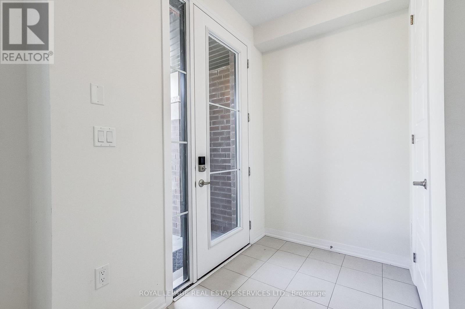 31 - 400 Newman Drive, Cambridge, Ontario  N1S 0E8 - Photo 4 - X13691828
