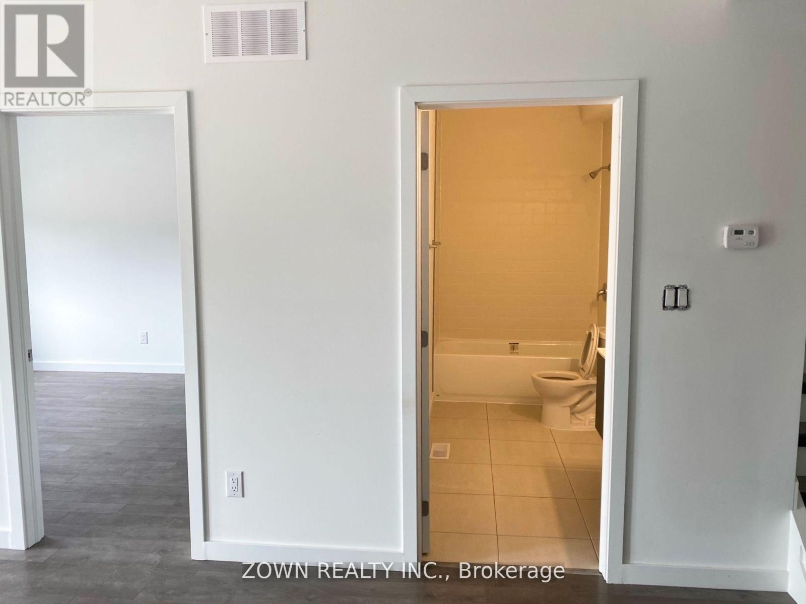 366 Chaffey Street, Welland, Ontario  L3B 2Z1 - Photo 6 - X13691854