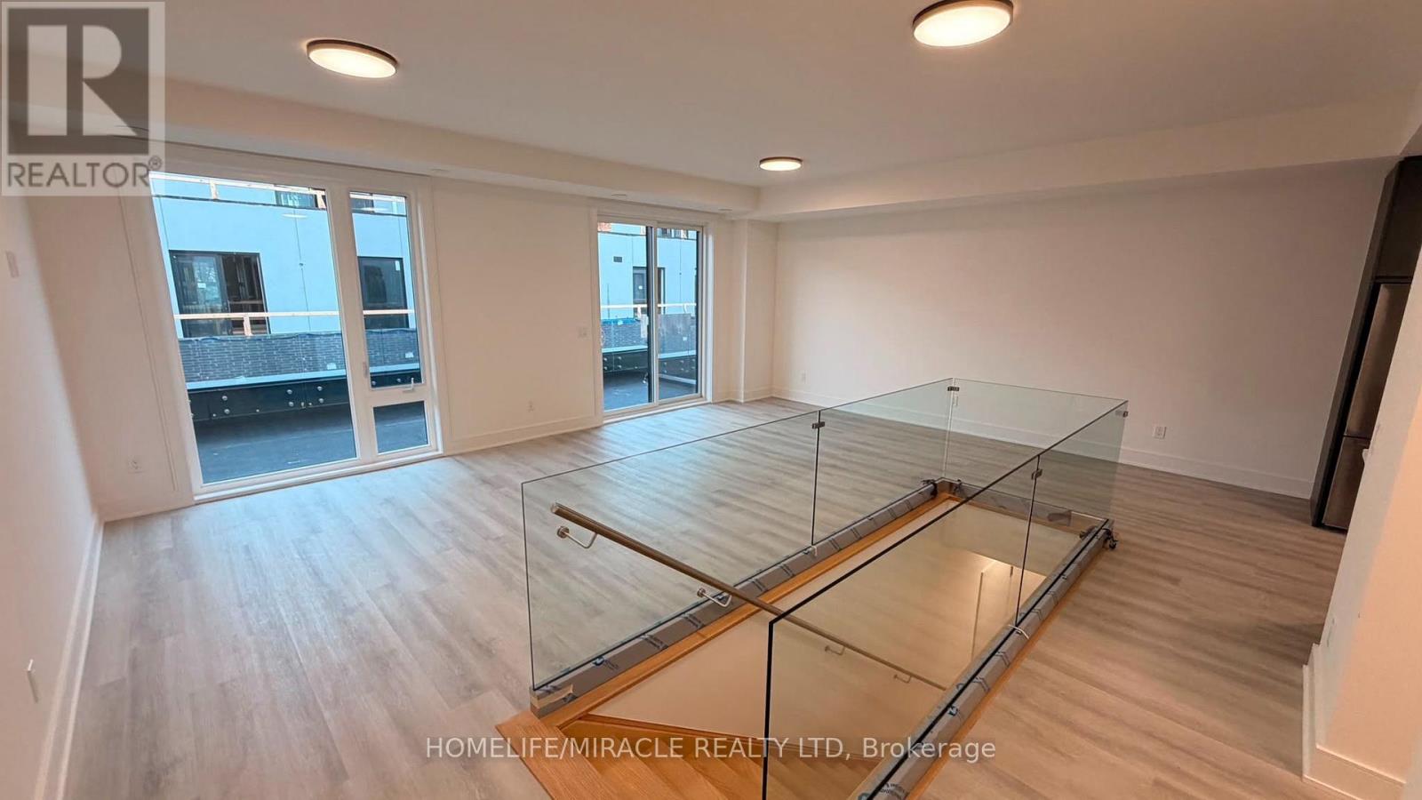 97 Everett Common, St. Catharines, Ontario  L2P 0H2 - Photo 3 - X13691866
