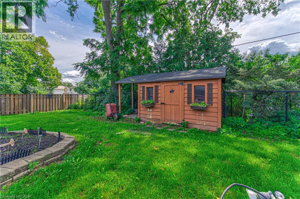 104 Springbank Crescent, Kitchener, Ontario  N2M 4P7 - Photo 36 - 40855692