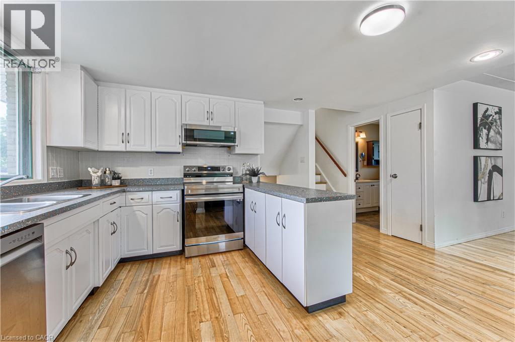 104 Springbank Crescent, Kitchener, Ontario  N2M 4P7 - Photo 7 - 40855692