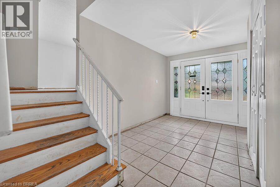 5371 Riverside Drive, Burlington, Ontario  L7L 3X9 - Photo 6 - 40856171