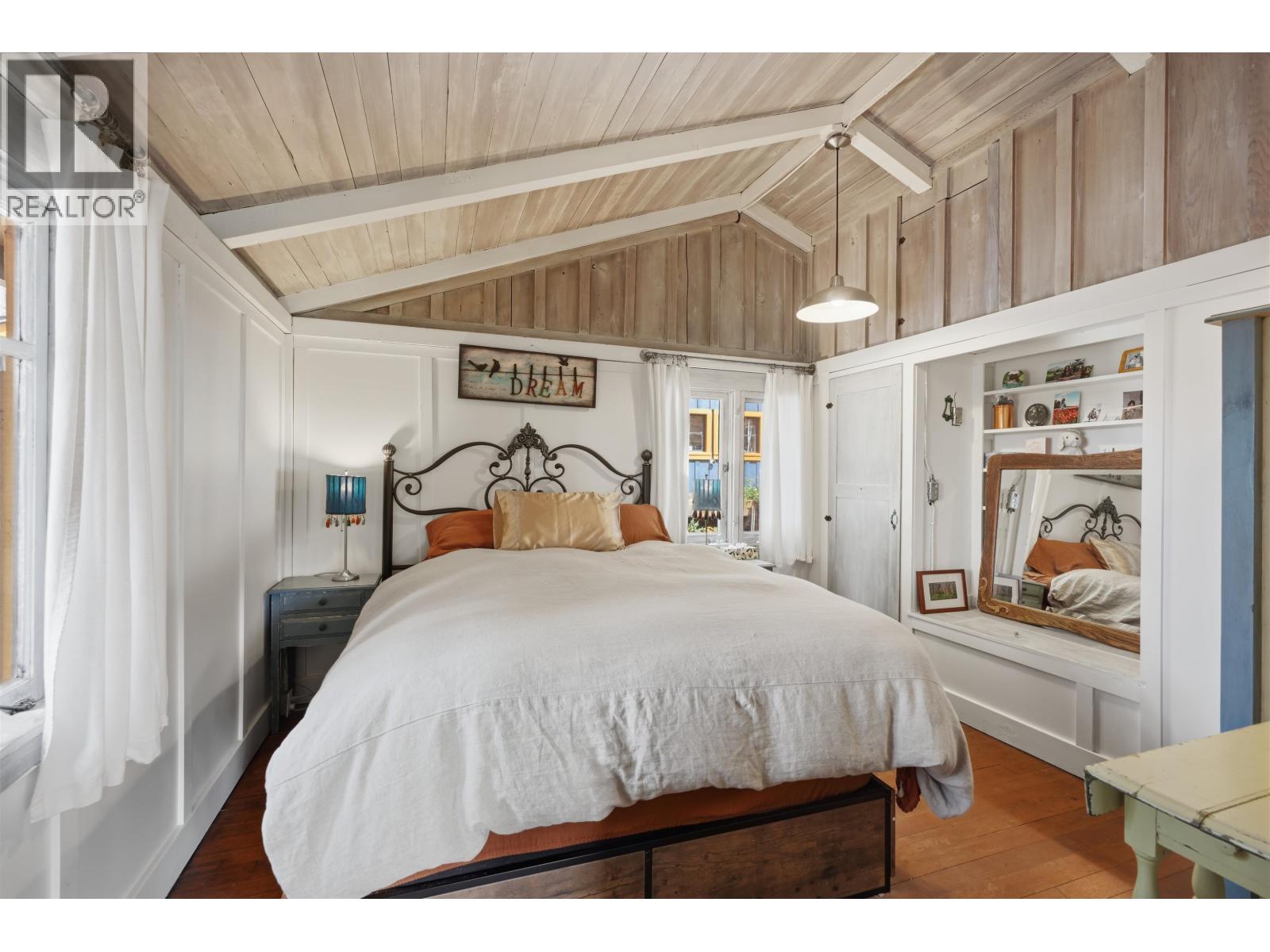 9219 Hydaway Road, Halfmoon Bay, British Columbia  V7Z 1B4 - Photo 24 - R3156138