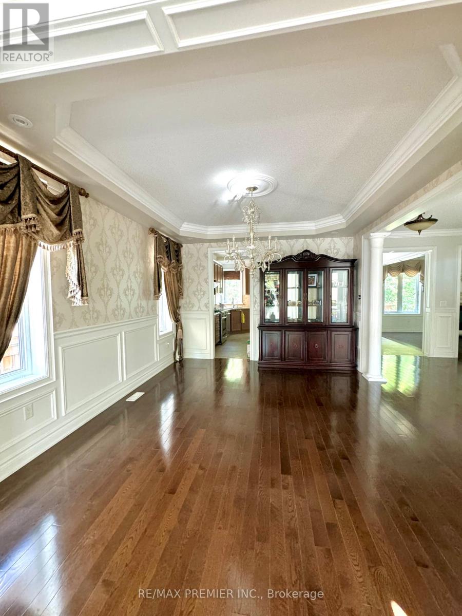 67 Cappella Drive, Vaughan, Ontario  L4H 0X3 - Photo 6 - N13691862