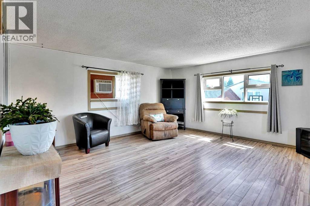 903 Briar Crescent, Strathmore, Alberta  T1P 1B2 - Photo 27 - A2330480