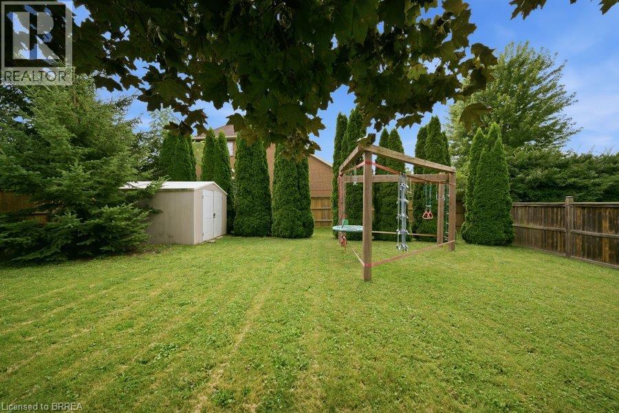 28 Lake Street, Grimsby, Ontario  L3M 2G7 - Photo 46 - 40856740