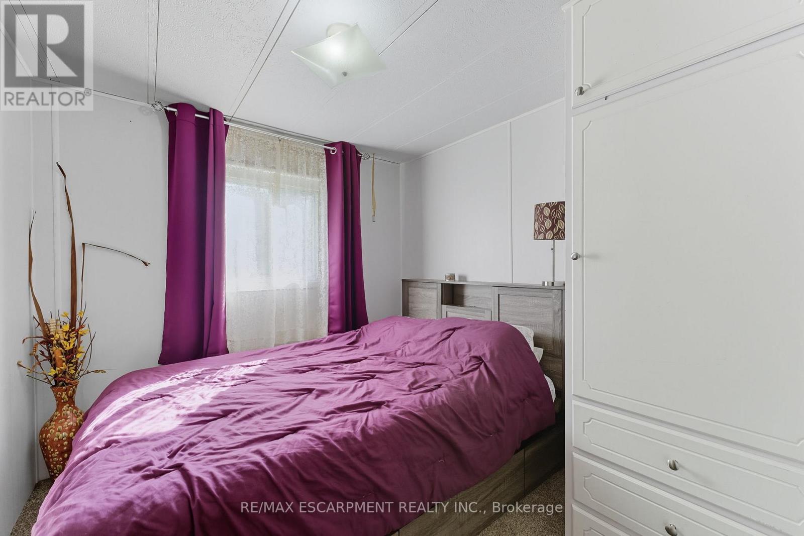 7 Sunvalley - 1429 Sheffield Road, Hamilton, Ontario  N1R 8B2 - Photo 9 - X12397933