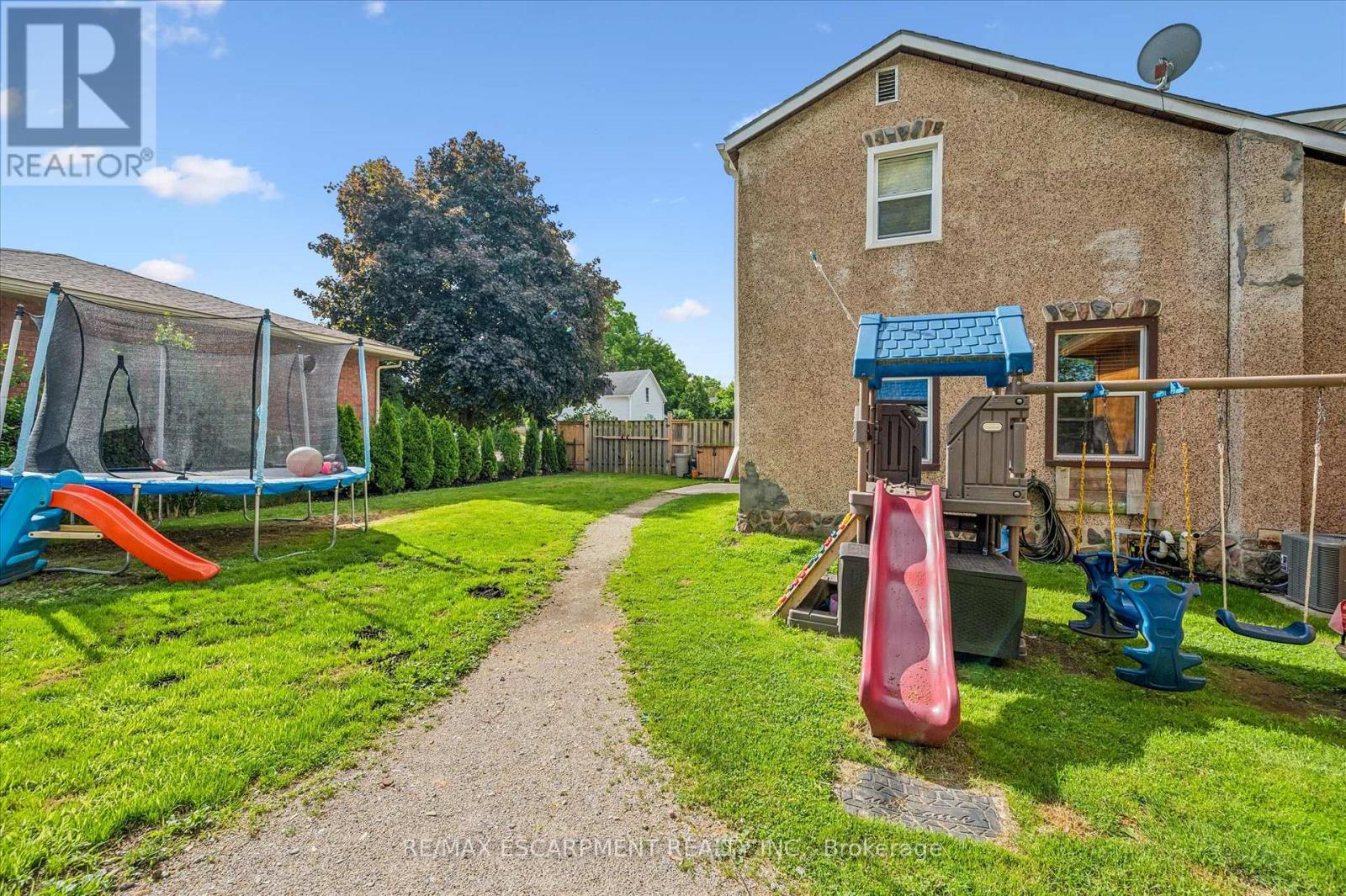 8 Cross Street, Brant, Ontario  N3L 1Z7 - Photo 29 - X13456764