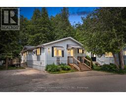 4 SPRUCE AVENUE, Puslinch, Ontario