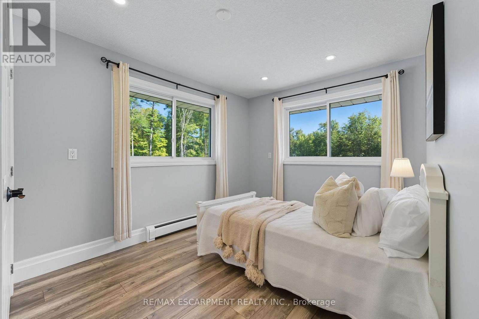 1392 Wrigley Road, North Dumfries, Ontario  N0B 1E0 - Photo 39 - X13095760