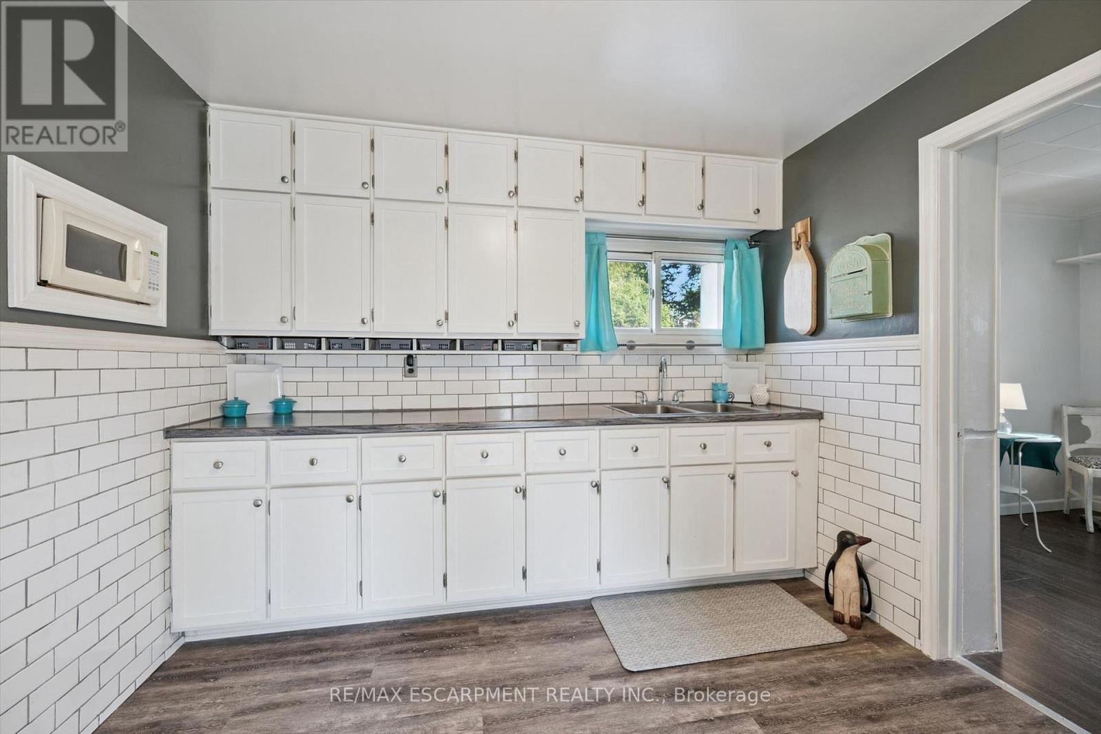 11 Brook Street, Cambridge, Ontario  N1R 4B9 - Photo 5 - X13599140