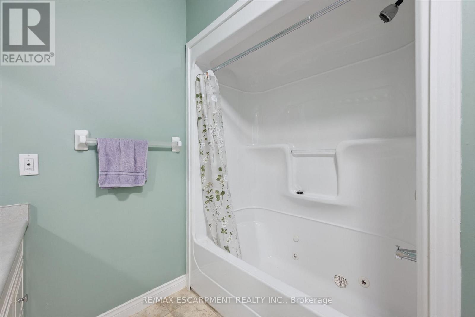 4 Spruce Avenue, Puslinch, Ontario  N1H 6H9 - Photo 16 - X13545038