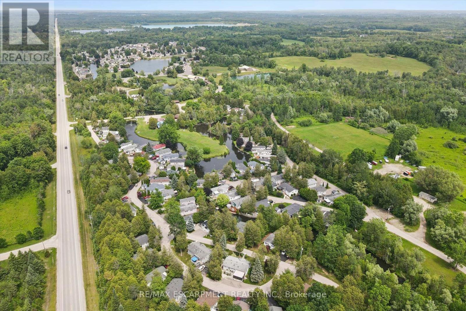 4 Spruce Avenue, Puslinch, Ontario  N1H 6H9 - Photo 25 - X13545038