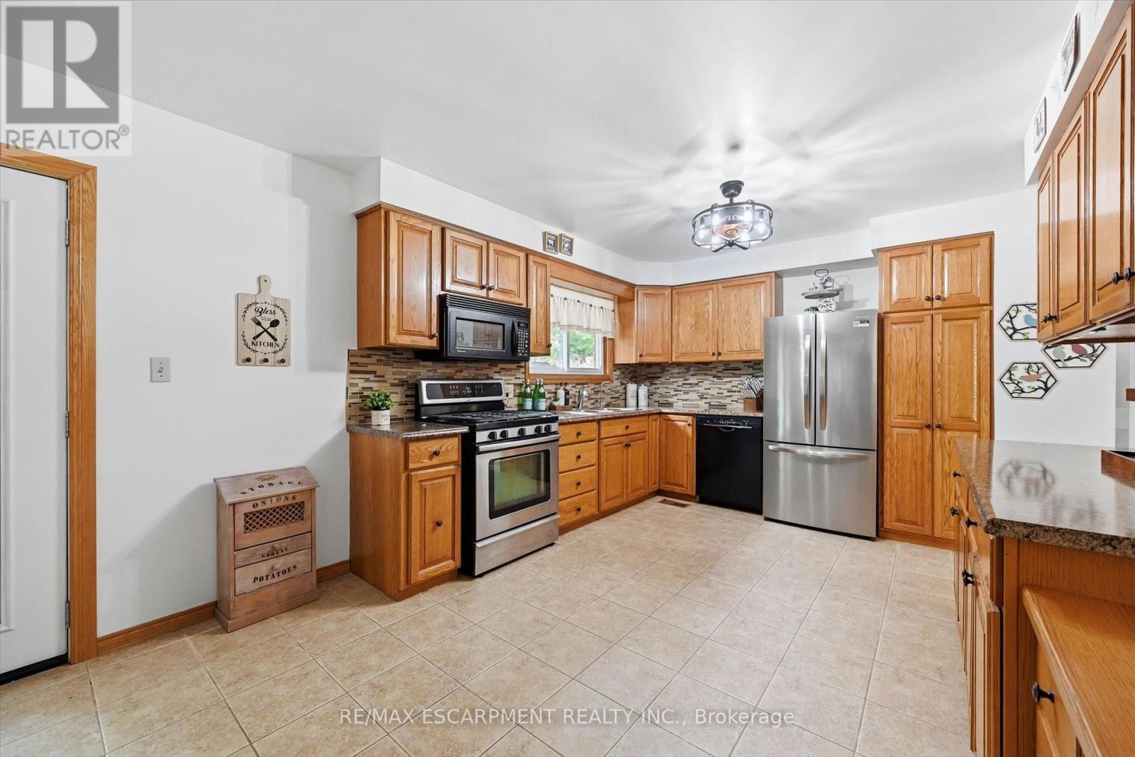 24 1/2 Parkview Road, Haldimand, Ontario  N0A 1H0 - Photo 8 - X13619022