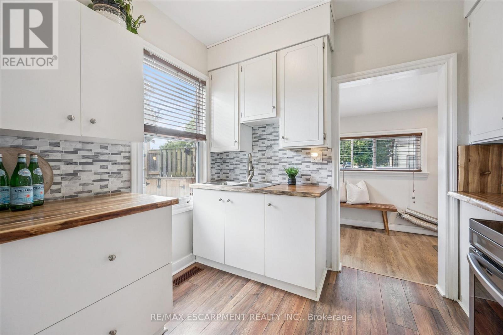 8 Cross Street, Brant, Ontario  N3L 1Z7 - Photo 13 - X13456764