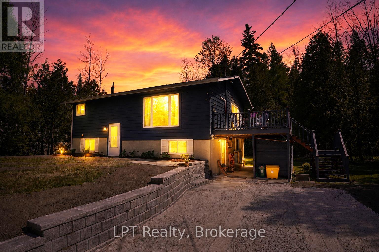 67 William Court, South Bruce Peninsula, Ontario  N0H 2T0 - Photo 2 - X13245748