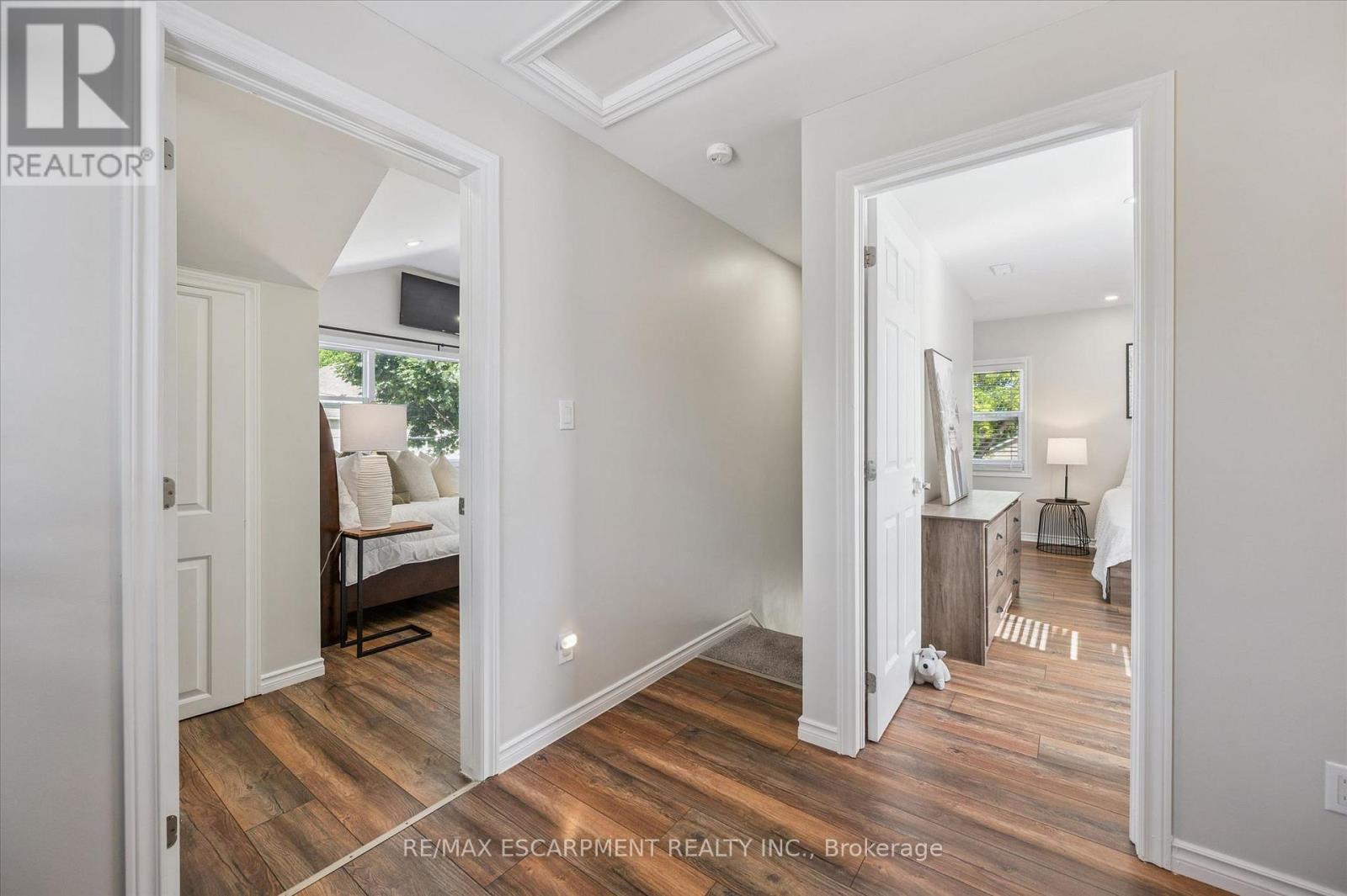 8 Cross Street, Brant, Ontario  N3L 1Z7 - Photo 19 - X13456764