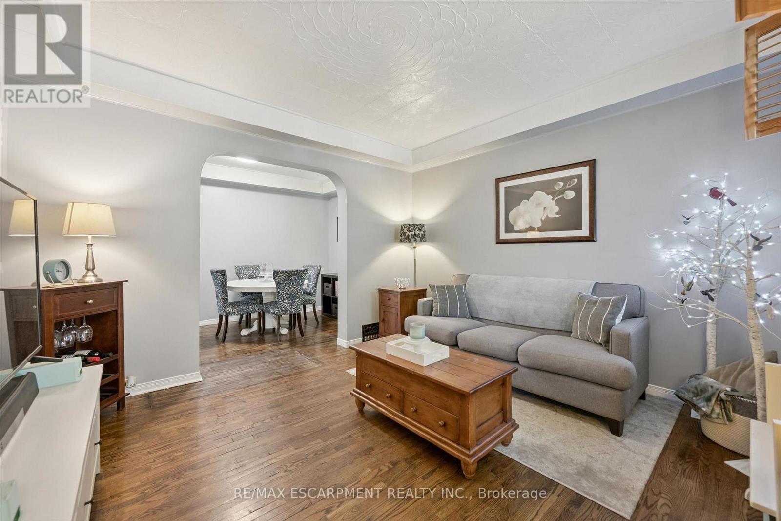 11 Brook Street, Cambridge, Ontario  N1R 4B9 - Photo 3 - X13599140