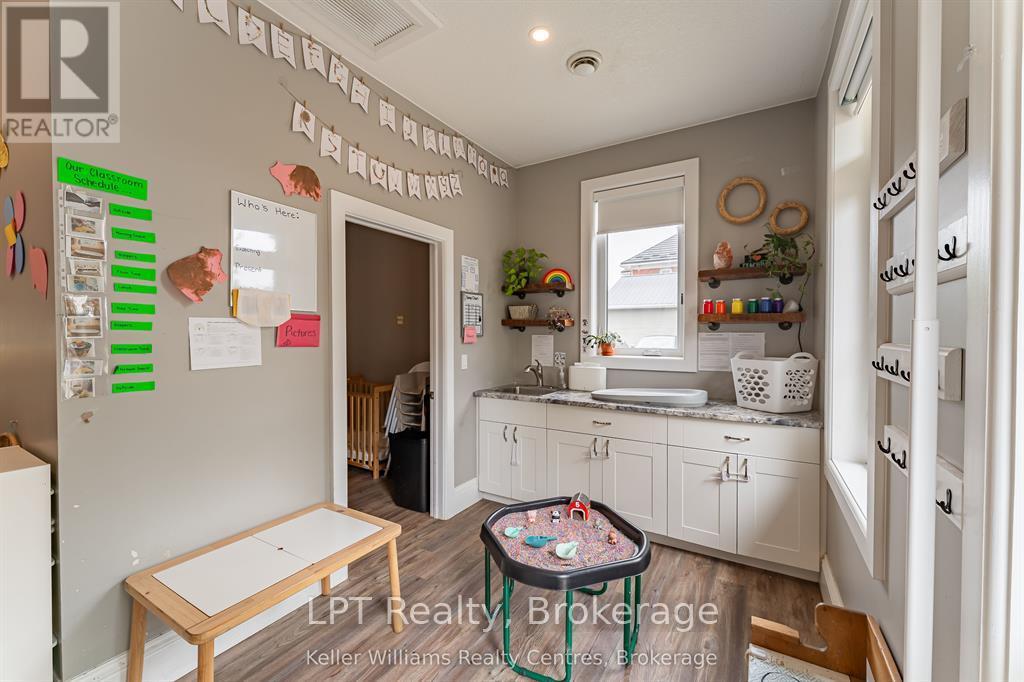 569 Catherine Street, Saugeen Shores, Ontario  N0H 2C1 - Photo 17 - X13247170
