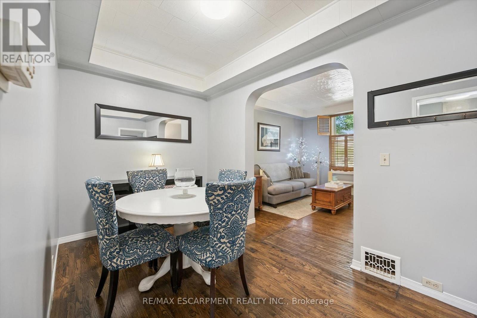 11 Brook Street, Cambridge, Ontario  N1R 4B9 - Photo 4 - X13599140
