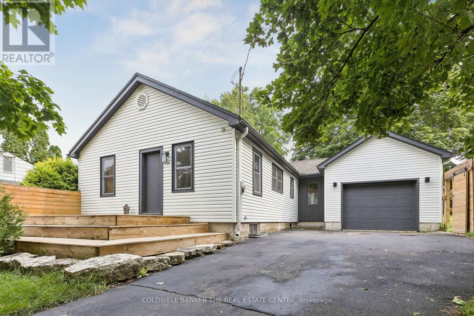 37 FIFTH AVENUE, Cambridge, Ontario