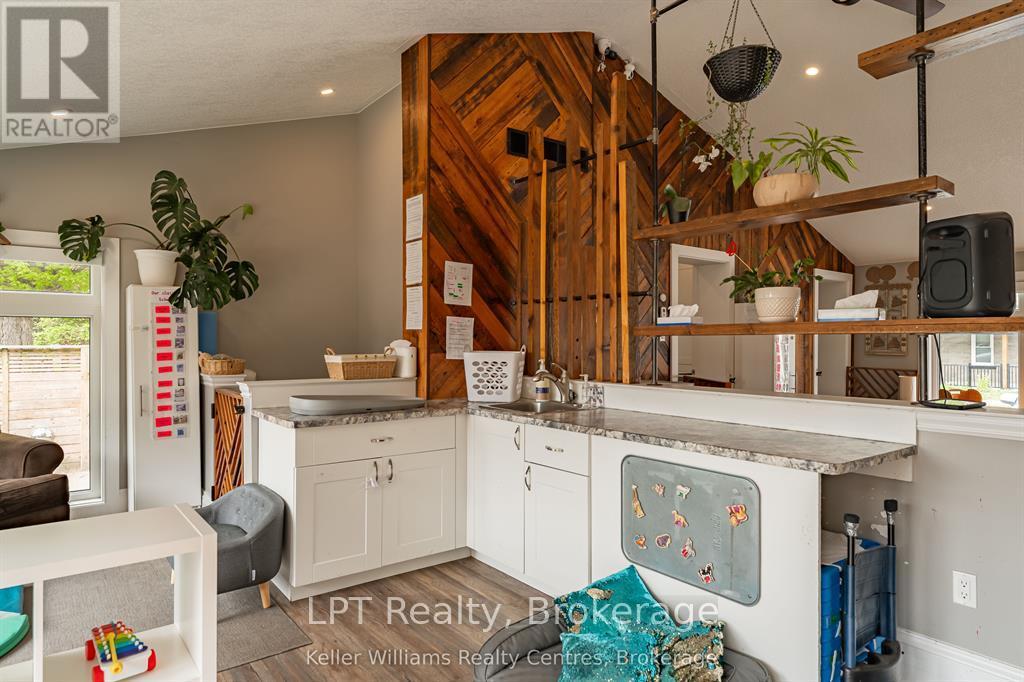 569 Catherine Street, Saugeen Shores, Ontario  N0H 2C1 - Photo 19 - X13247170