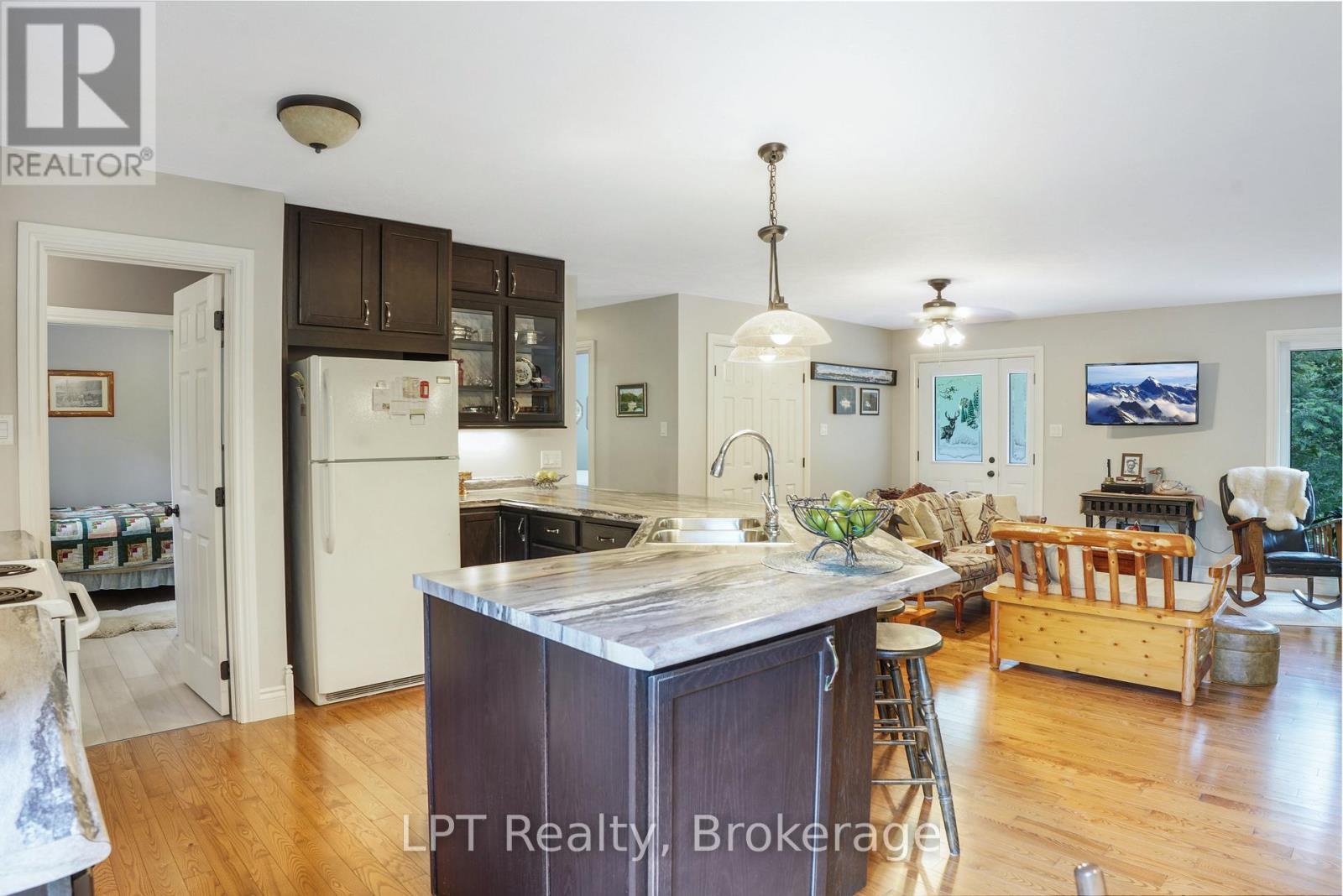 454 Highway 6, South Bruce Peninsula, Ontario  N0H 2T0 - Photo 17 - X13505706