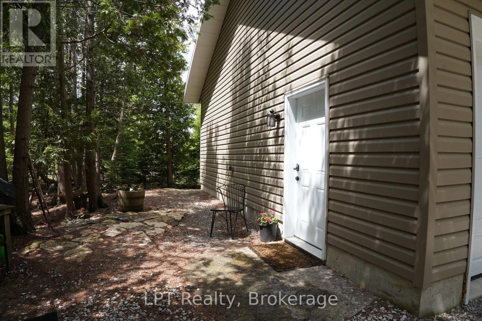 454 Highway 6, South Bruce Peninsula, Ontario  N0H 2T0 - Photo 38 - X13505706
