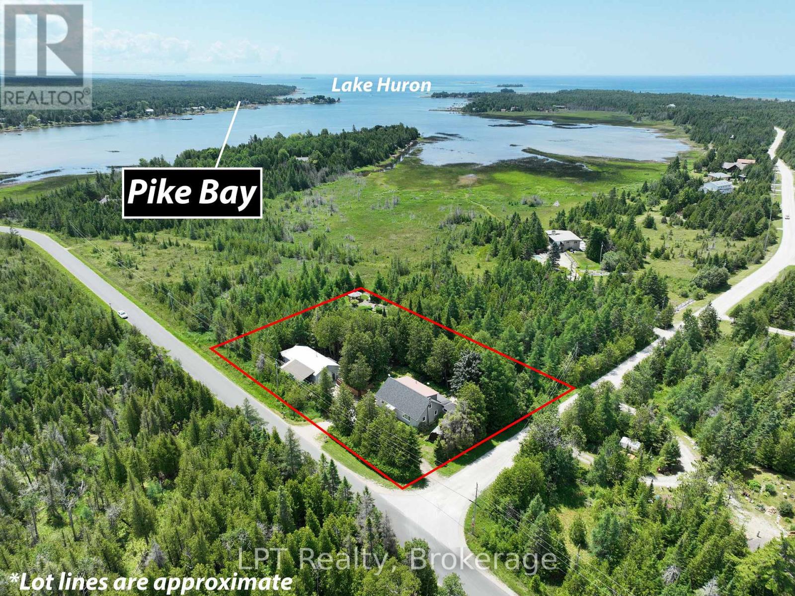 668 Pike Bay Road, Northern Bruce Peninsula, Ontario  N0H 2T0 - Photo 2 - X13527266