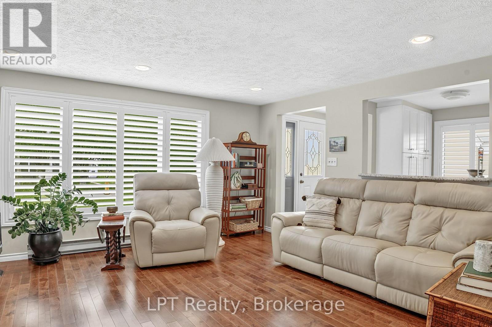 1568 5th Avenue, Owen Sound, Ontario  N4K 5B5 - Photo 20 - X13584574