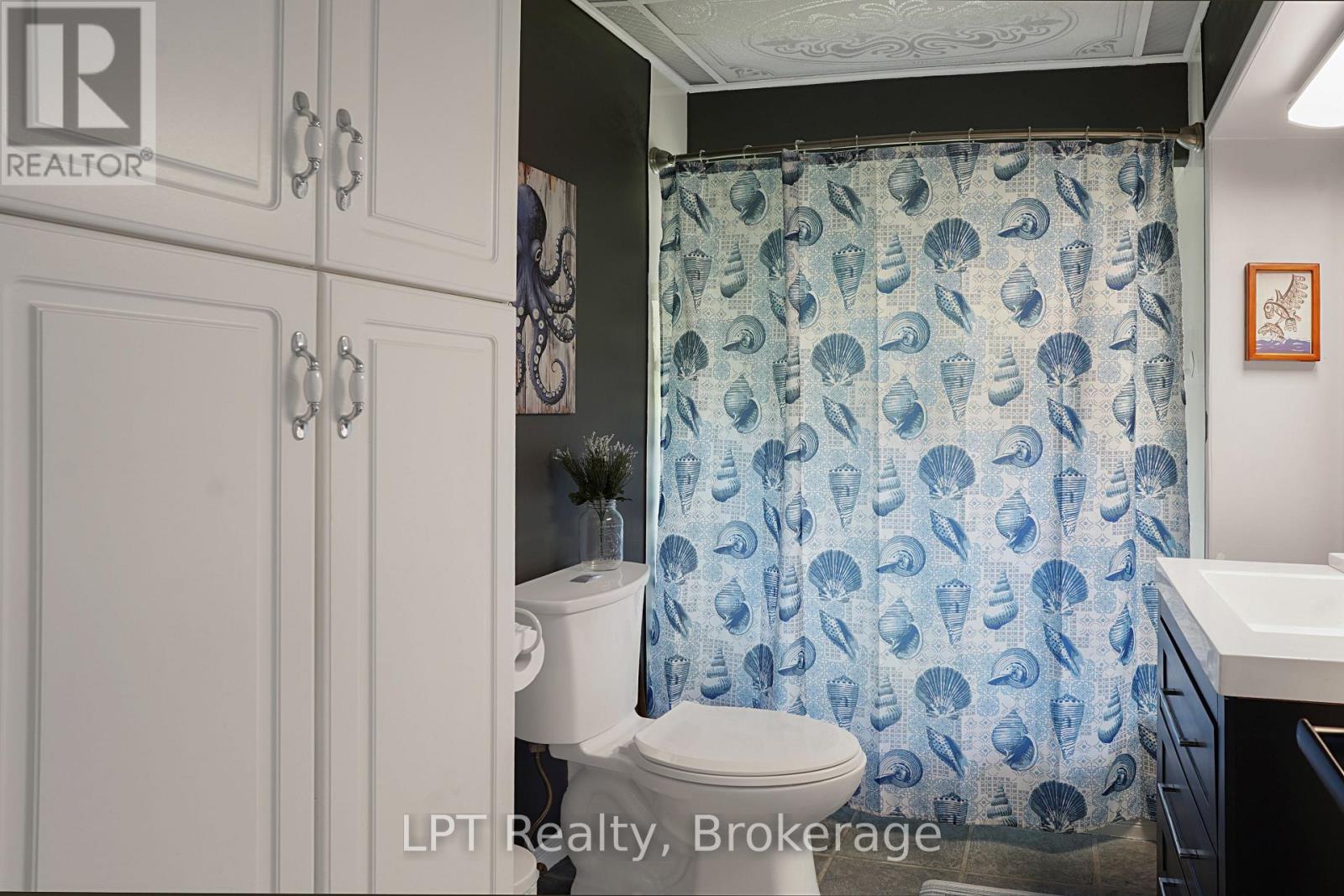 3 Cardinal Avenue, South Bruce Peninsula, Ontario  N0H 2T0 - Photo 20 - X13571266