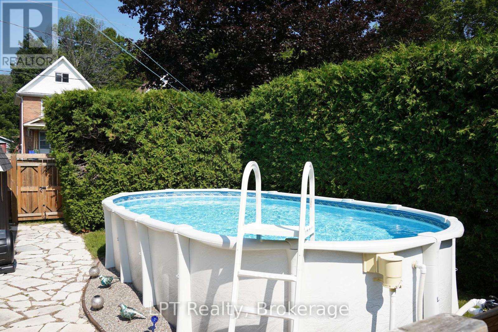1568 5th Avenue, Owen Sound, Ontario  N4K 5B5 - Photo 41 - X13584574