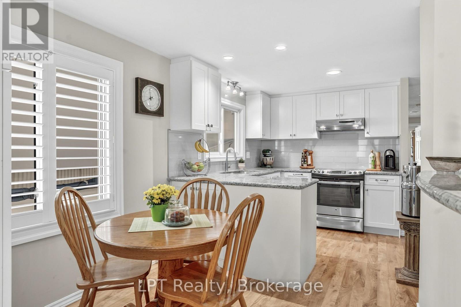 1568 5th Avenue, Owen Sound, Ontario  N4K 5B5 - Photo 10 - X13584574