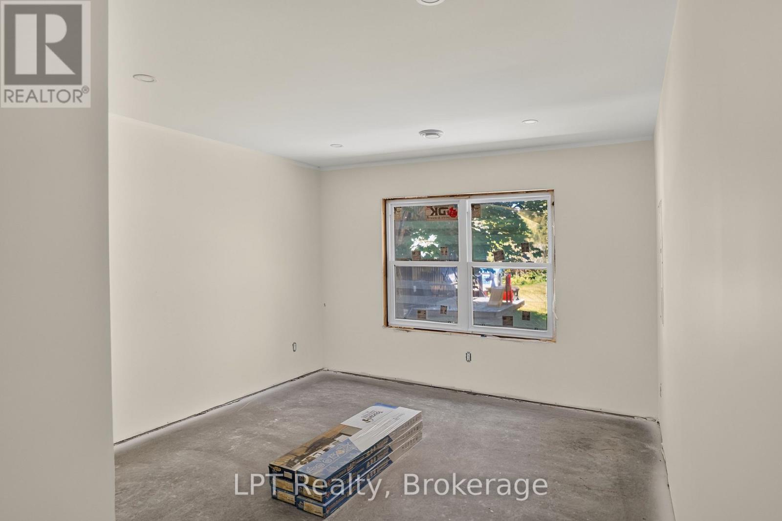 665 Watson Street, South Bruce Peninsula, Ontario  N0H 2T0 - Photo 30 - X13641590