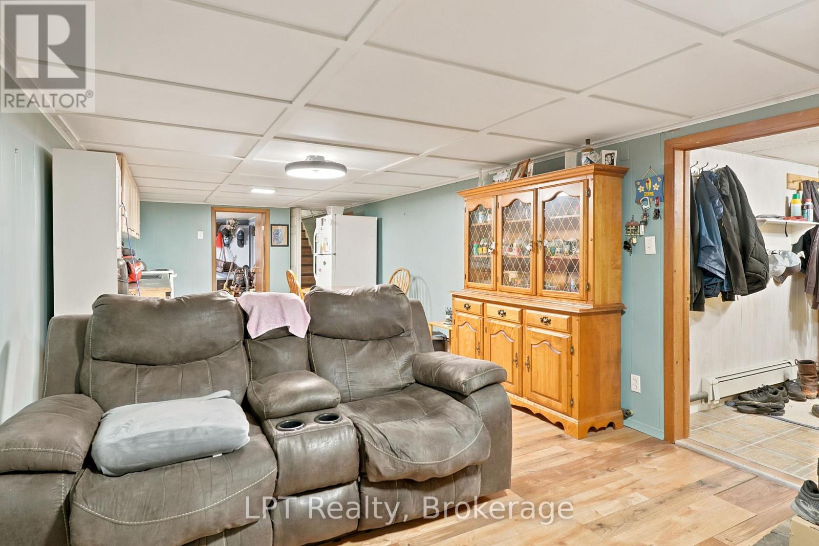 458 Princess Street, Georgian Bluffs, Ontario  N0H 2K0 - Photo 28 - X13608470