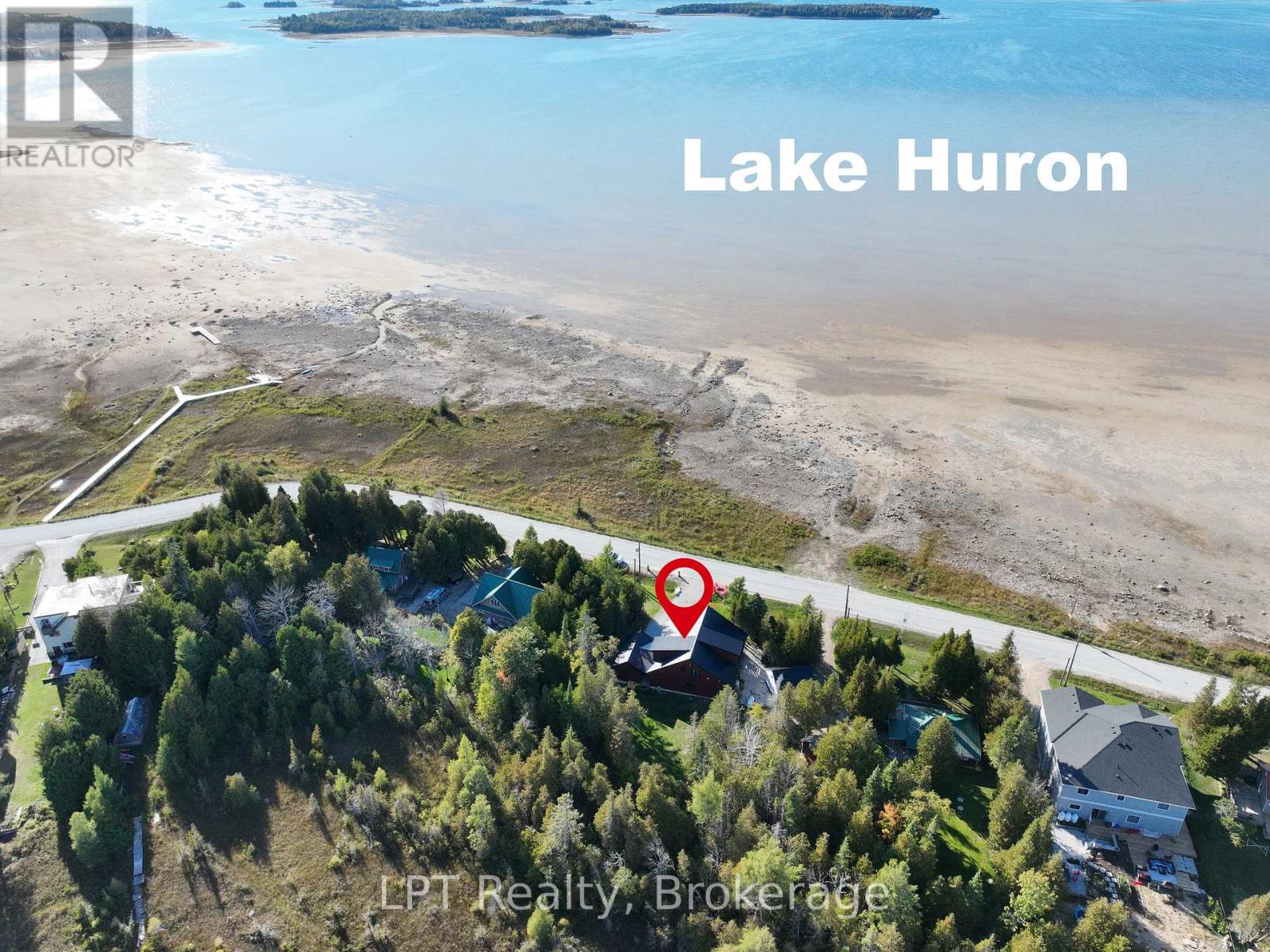 315 Shoreline Avenue, South Bruce Peninsula, Ontario  N0H 2T0 - Photo 4 - X13598180