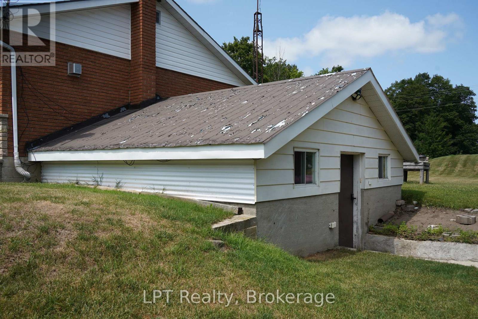 458 Princess Street, Georgian Bluffs, Ontario  N0H 2K0 - Photo 38 - X13608470