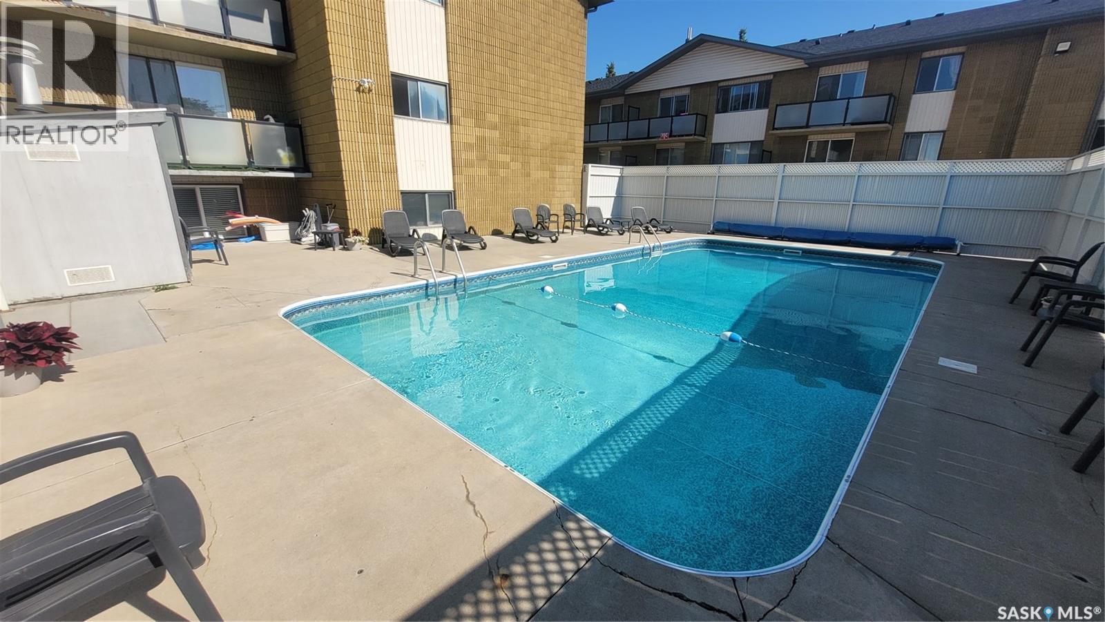 4 111 St Lawrence Crescent, Saskatoon, Saskatchewan  S7K 1H3 - Photo 4 - SK045980