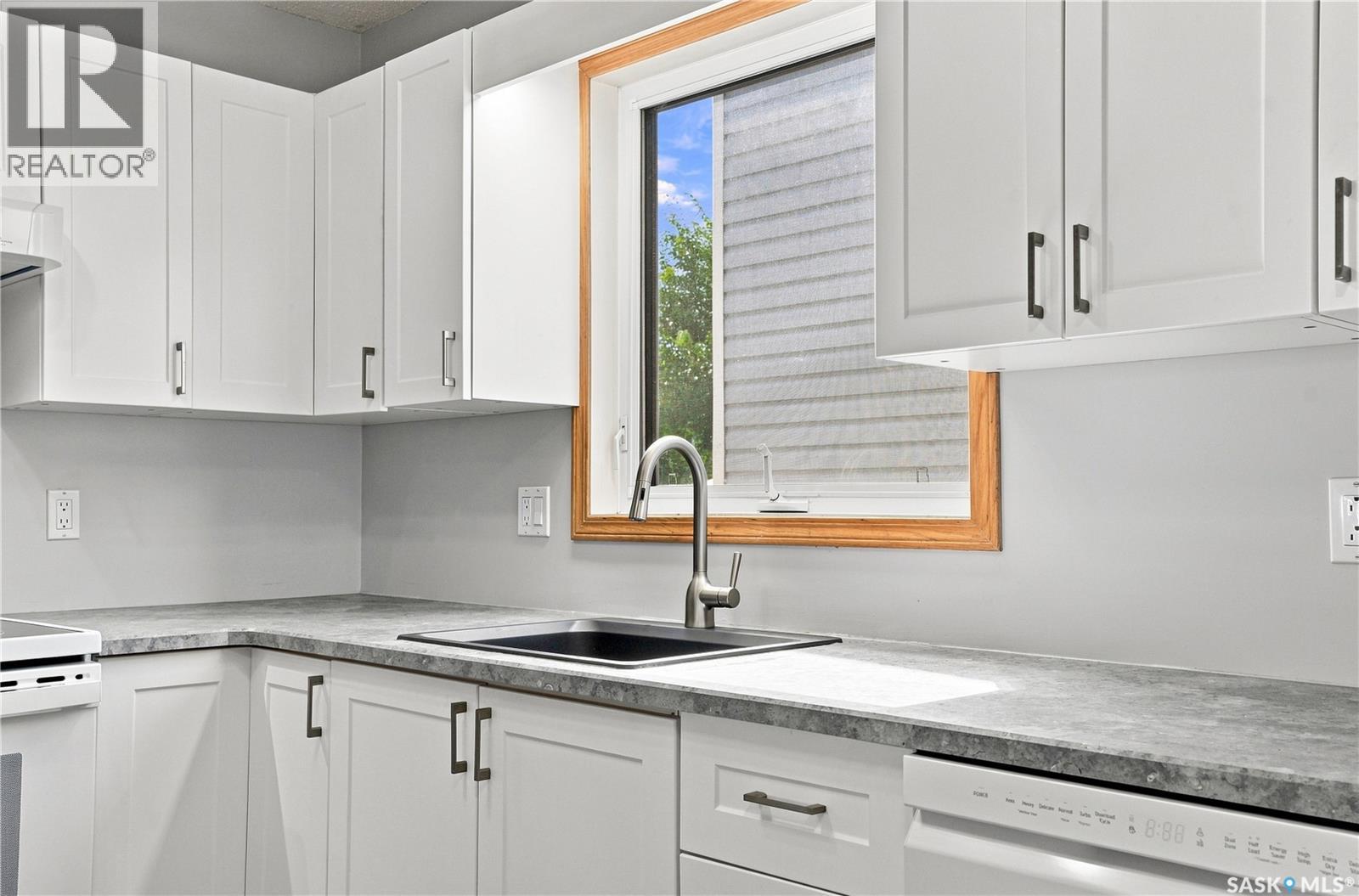 205 Imperial Street, Saskatoon, Saskatchewan  S7H 1Z9 - Photo 10 - SK045955