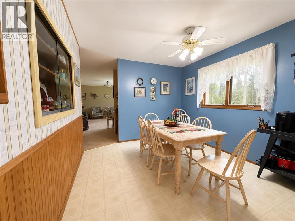 33 Country Lane, Rural Clearwater County, Alberta  T4T 2A3 - Photo 10 - A2337540