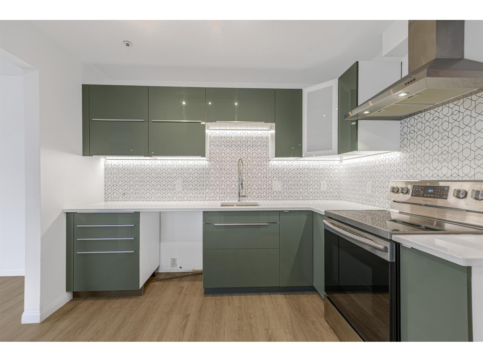 205 5377 201a Street, Langley, British Columbia  V3A 1S7 - Photo 7 - R3149347