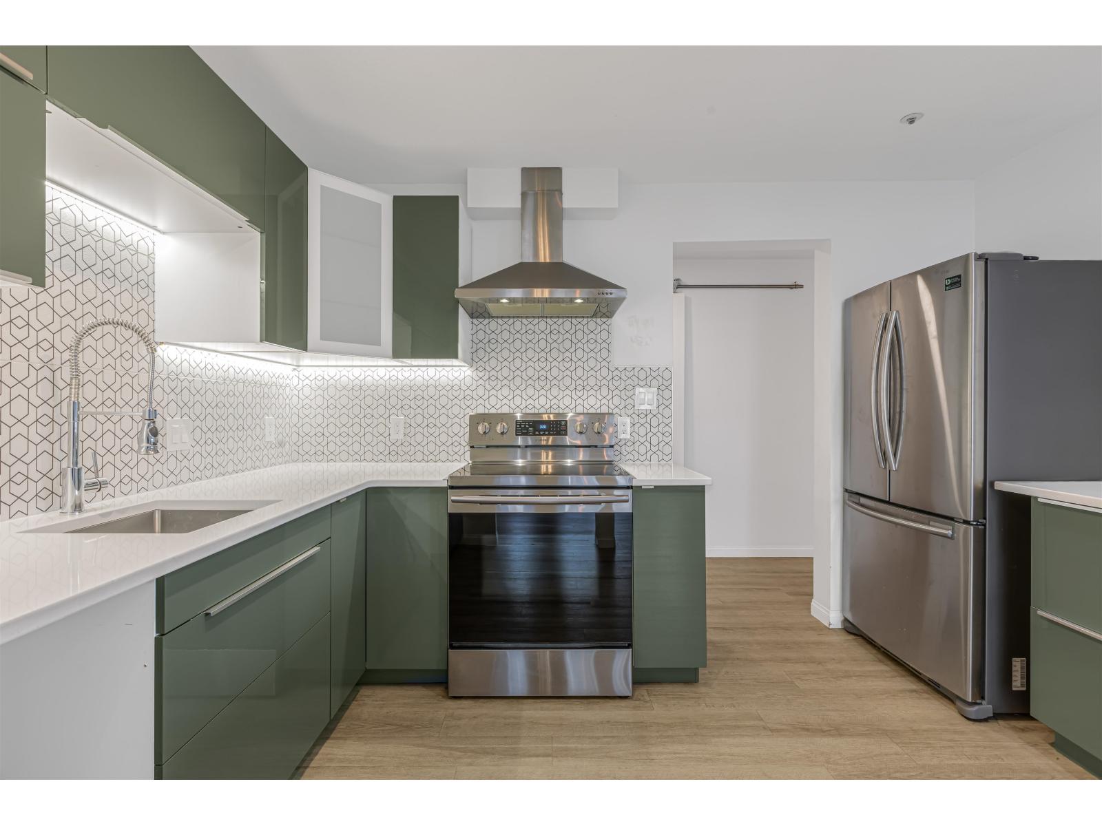 205 5377 201a Street, Langley, British Columbia  V3A 1S7 - Photo 8 - R3149347
