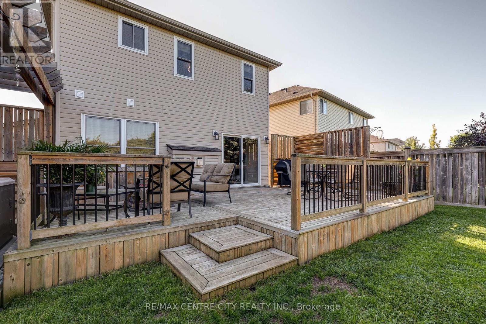 42134 Mcbain Line, Central Elgin, Ontario  N5P 4R1 - Photo 39 - X13691910