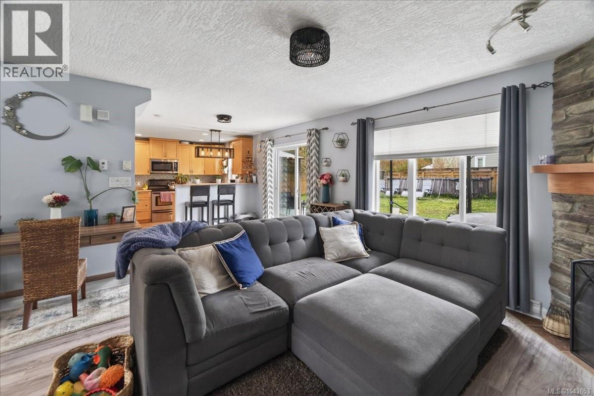 2460 Driftwood Pl, Sooke, British Columbia  V9Z 1H7 - Photo 11 - 1043653