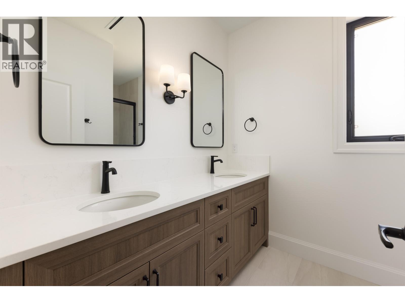 4 3874 Winlake Crescent, Burnaby, British Columbia  V5A 2G5 - Photo 21 - R3155189