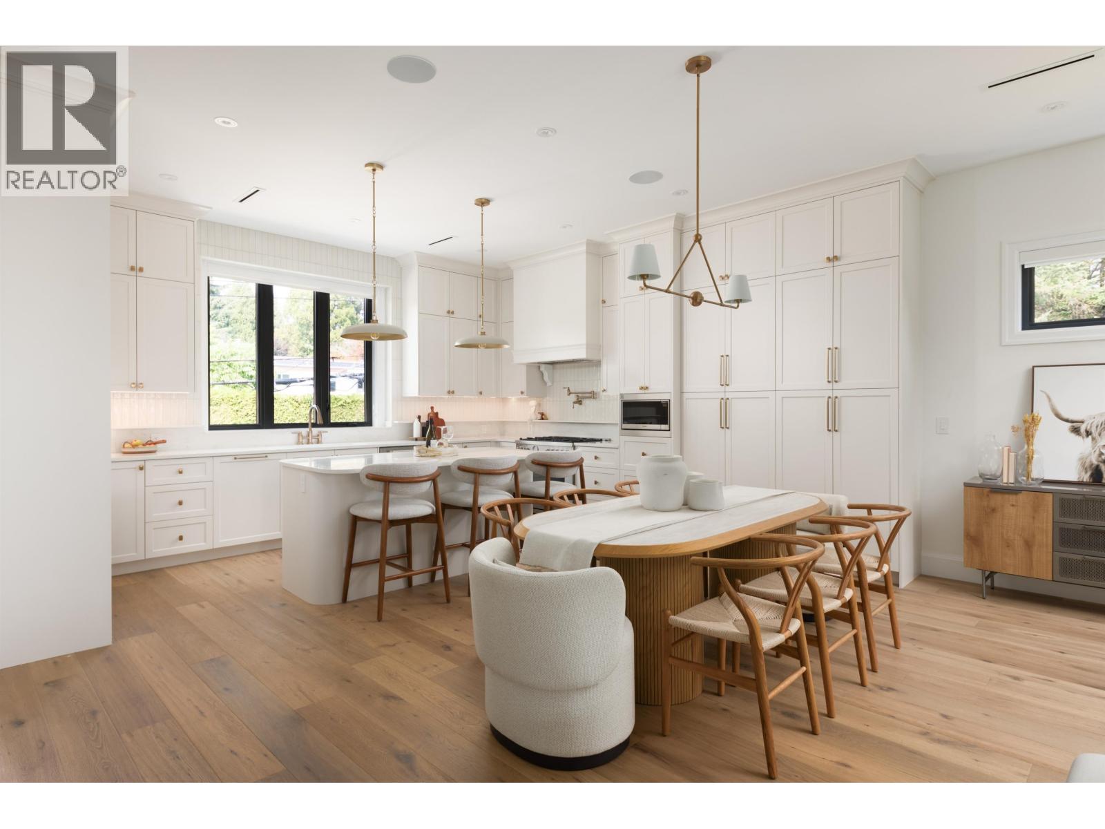 4 3874 WINLAKE CRESCENT, Burnaby, British Columbia