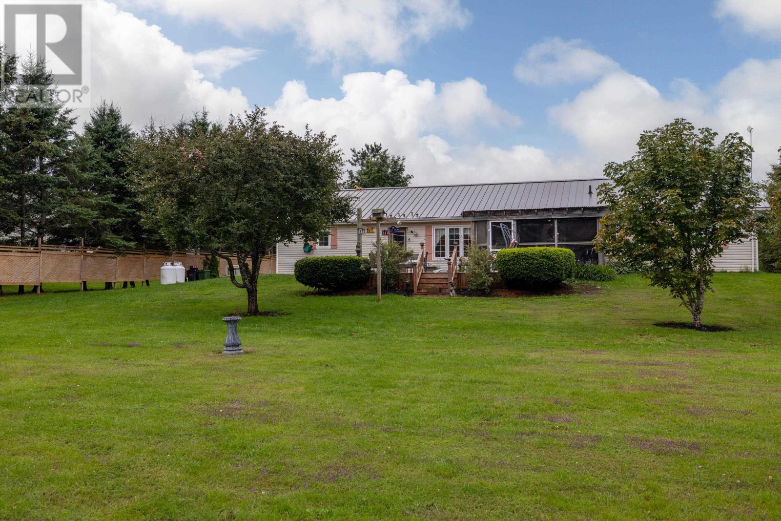70 East Suffolk Road Ext, Suffolk, Prince Edward Island  C1C 0G8 - Photo 25 - 202620385