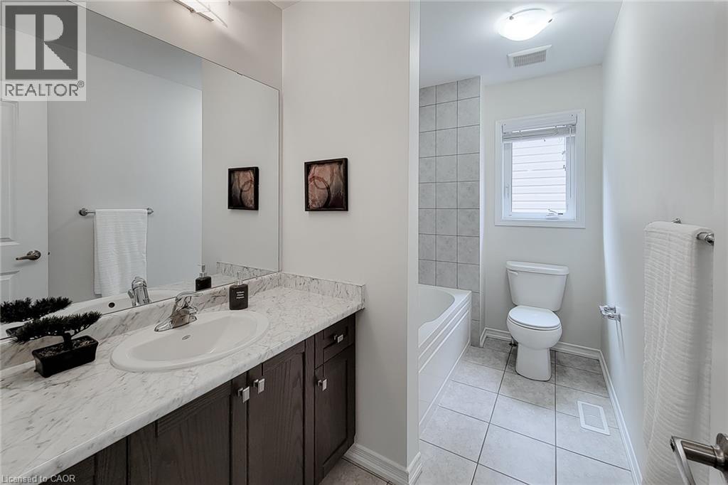 11 Esther Crescent, Thorold, Ontario  L3B 0E9 - Photo 38 - 40856788