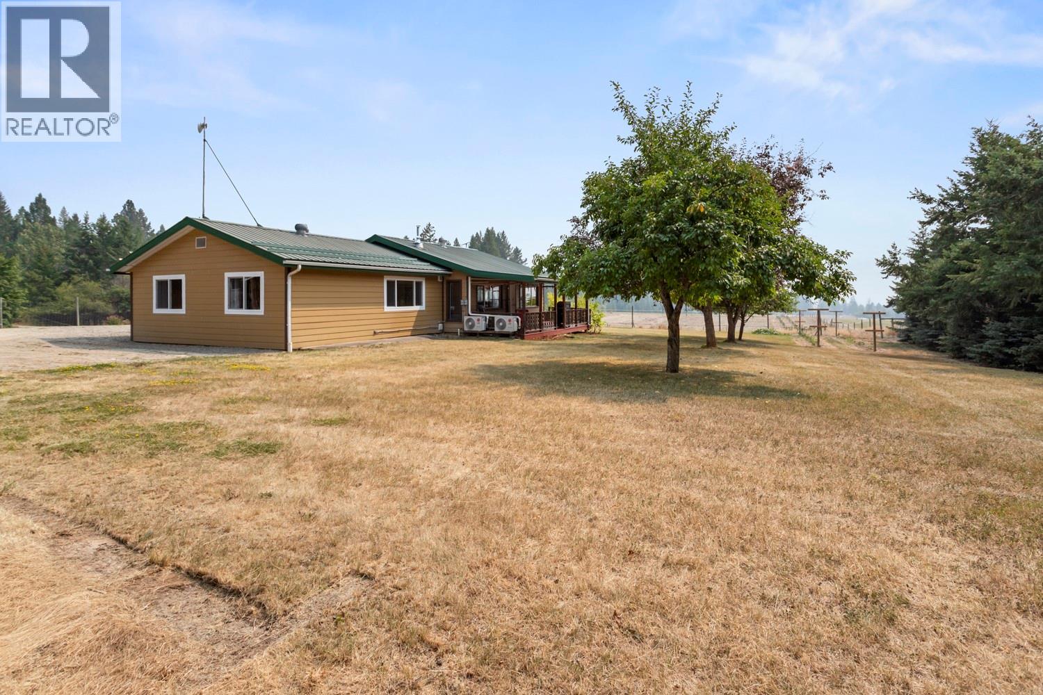 1889 7th Street, Lister, British Columbia  V0B 1G2 - Photo 3 - 10397389